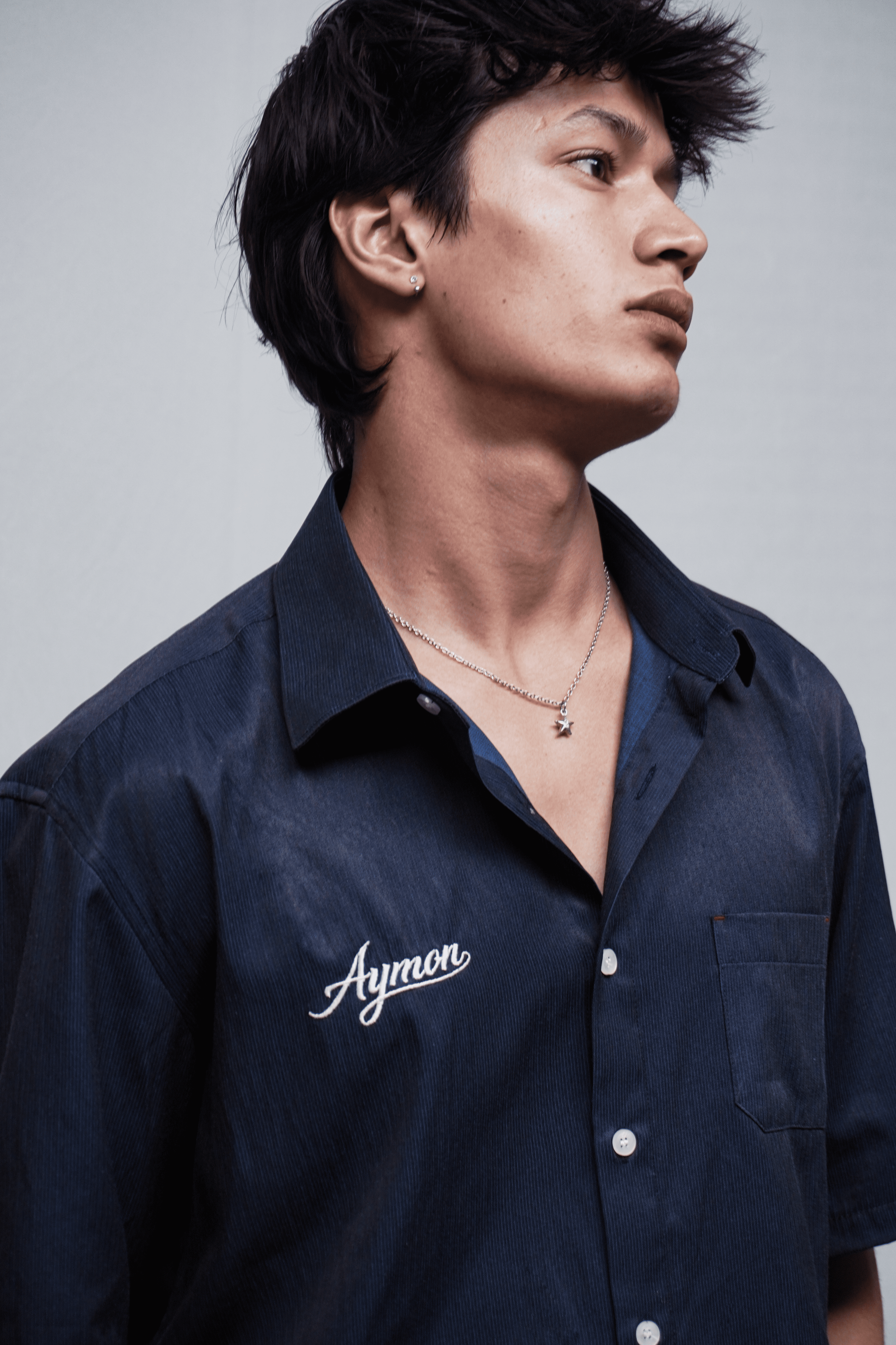 THE DEEP NAVY CLASSIC