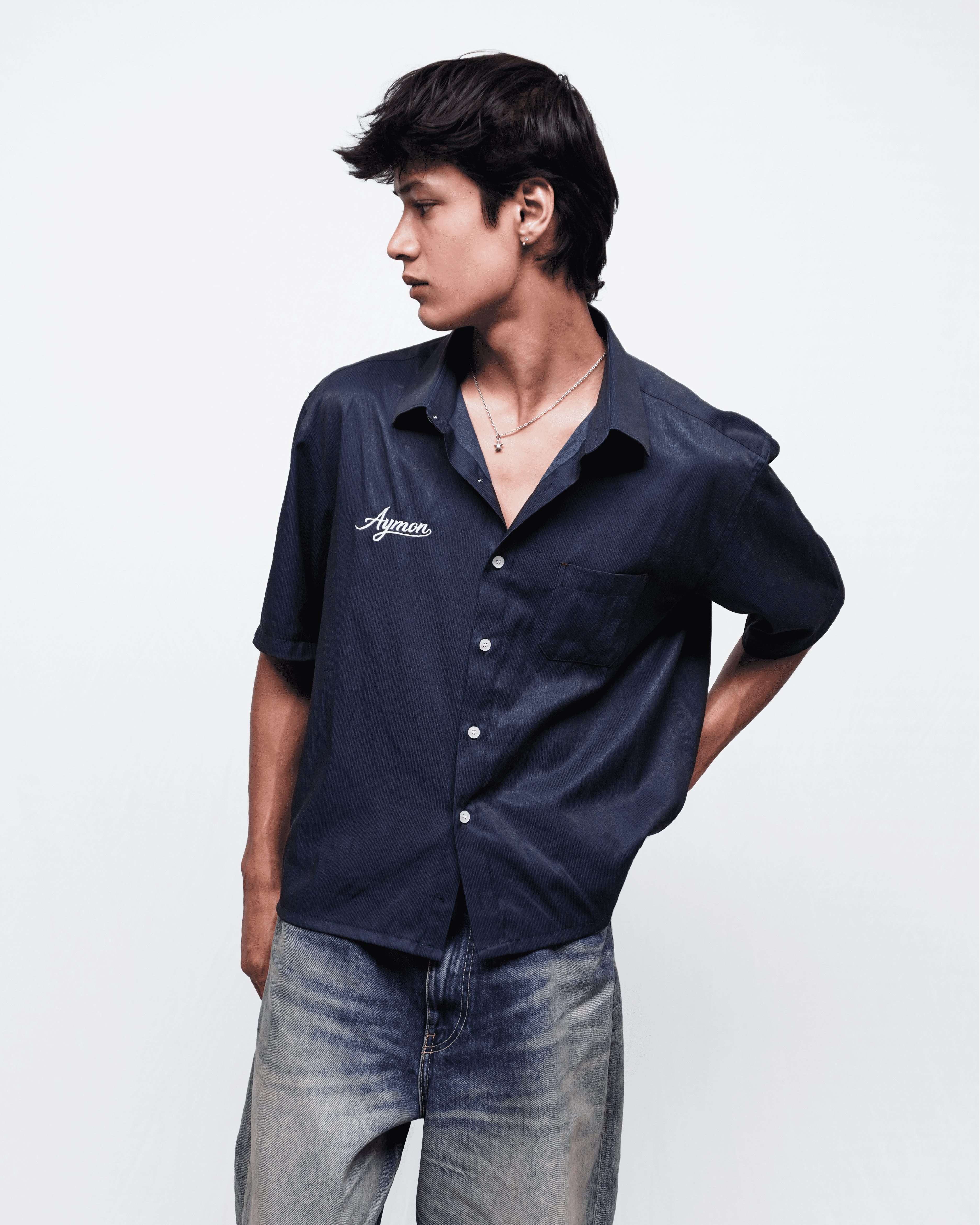 THE DEEP NAVY CLASSIC